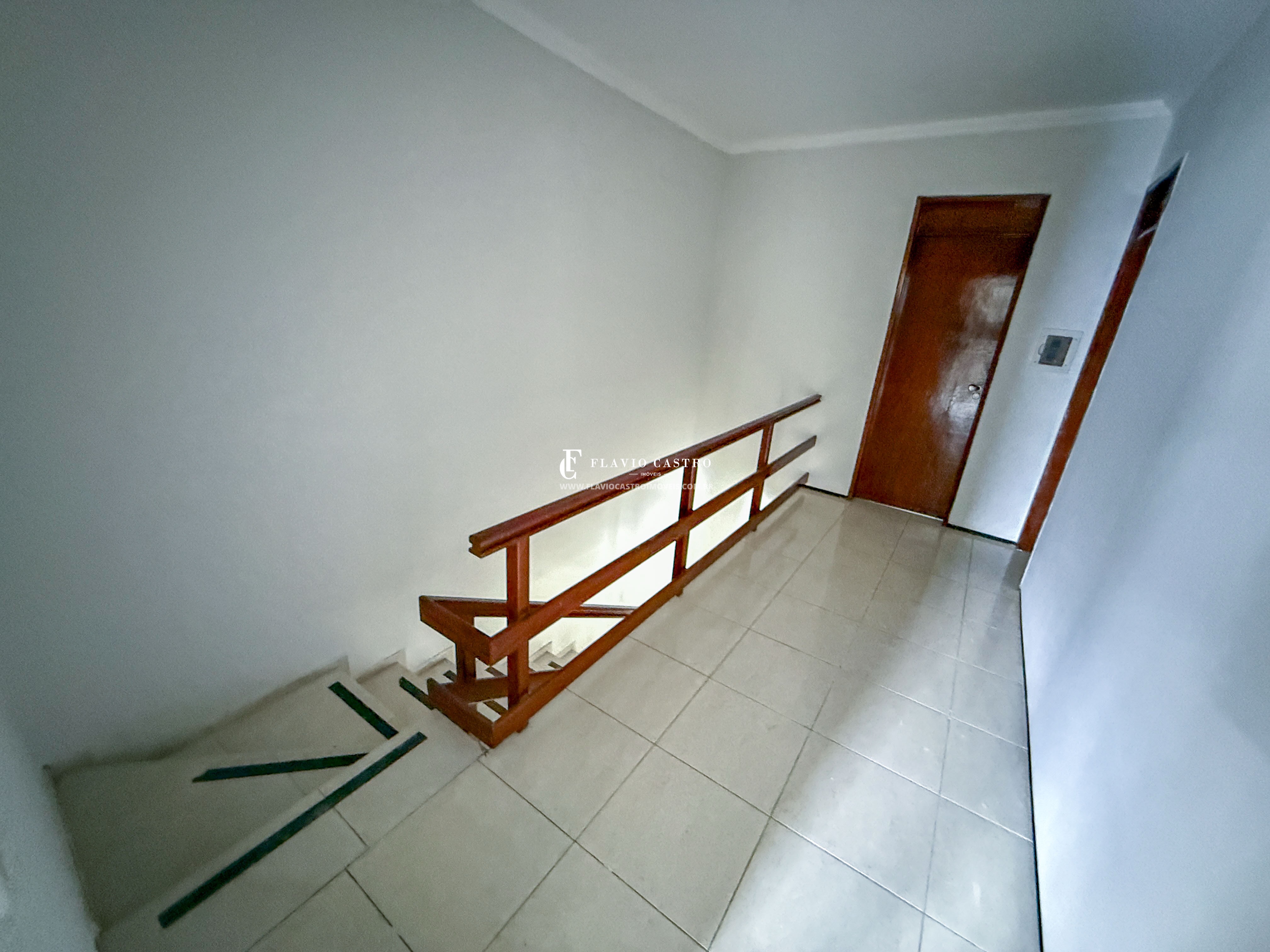 bcd8b5c8-9d58-4dfa-8847-78310ee39131.jpg