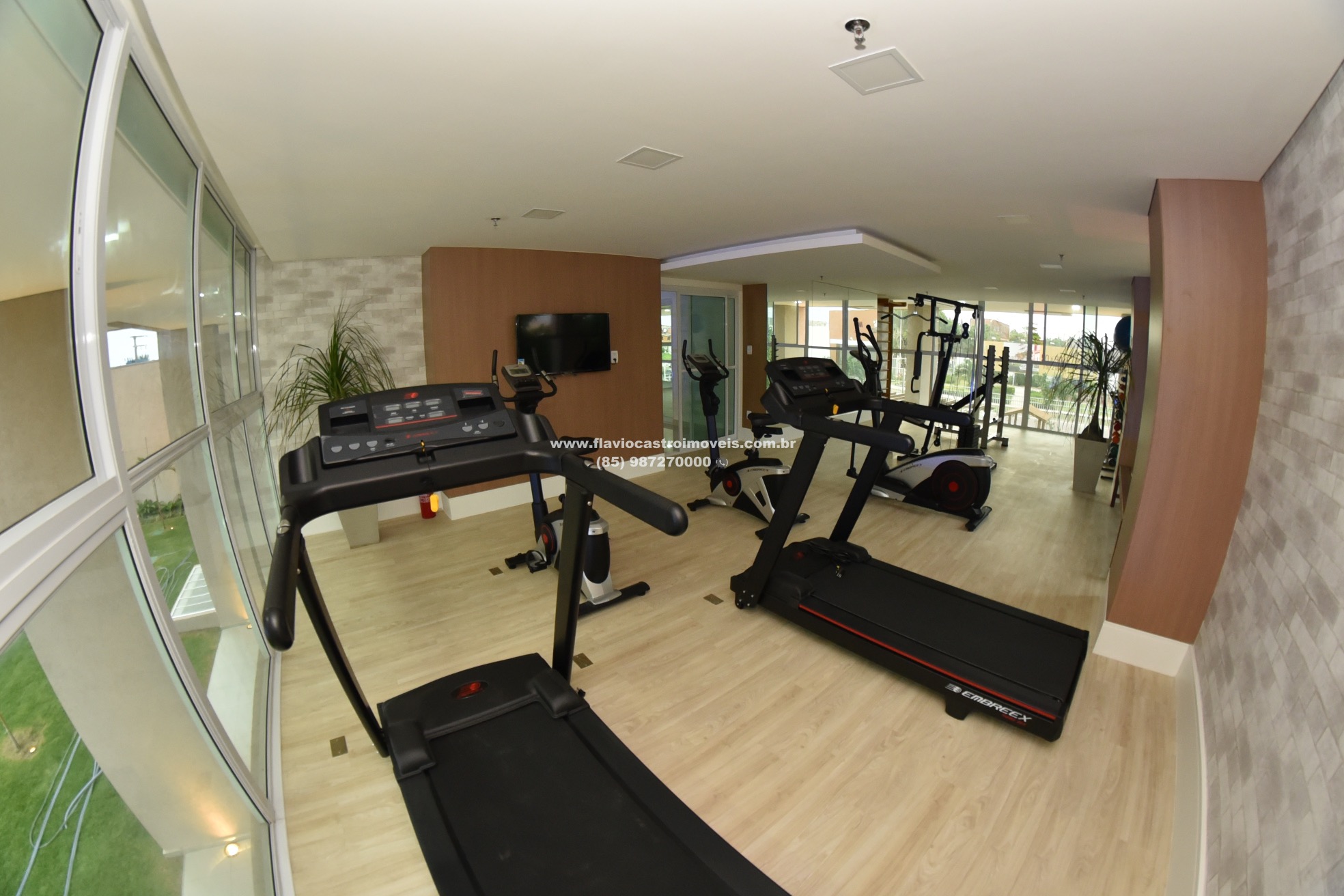 411a02eb-7c56-4889-b066-19aef86cec2f.jpg