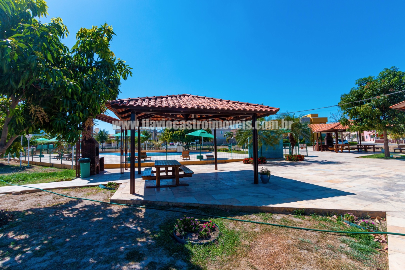 0a679738-3d63-4c2a-88a1-71961f8370c4.jpg