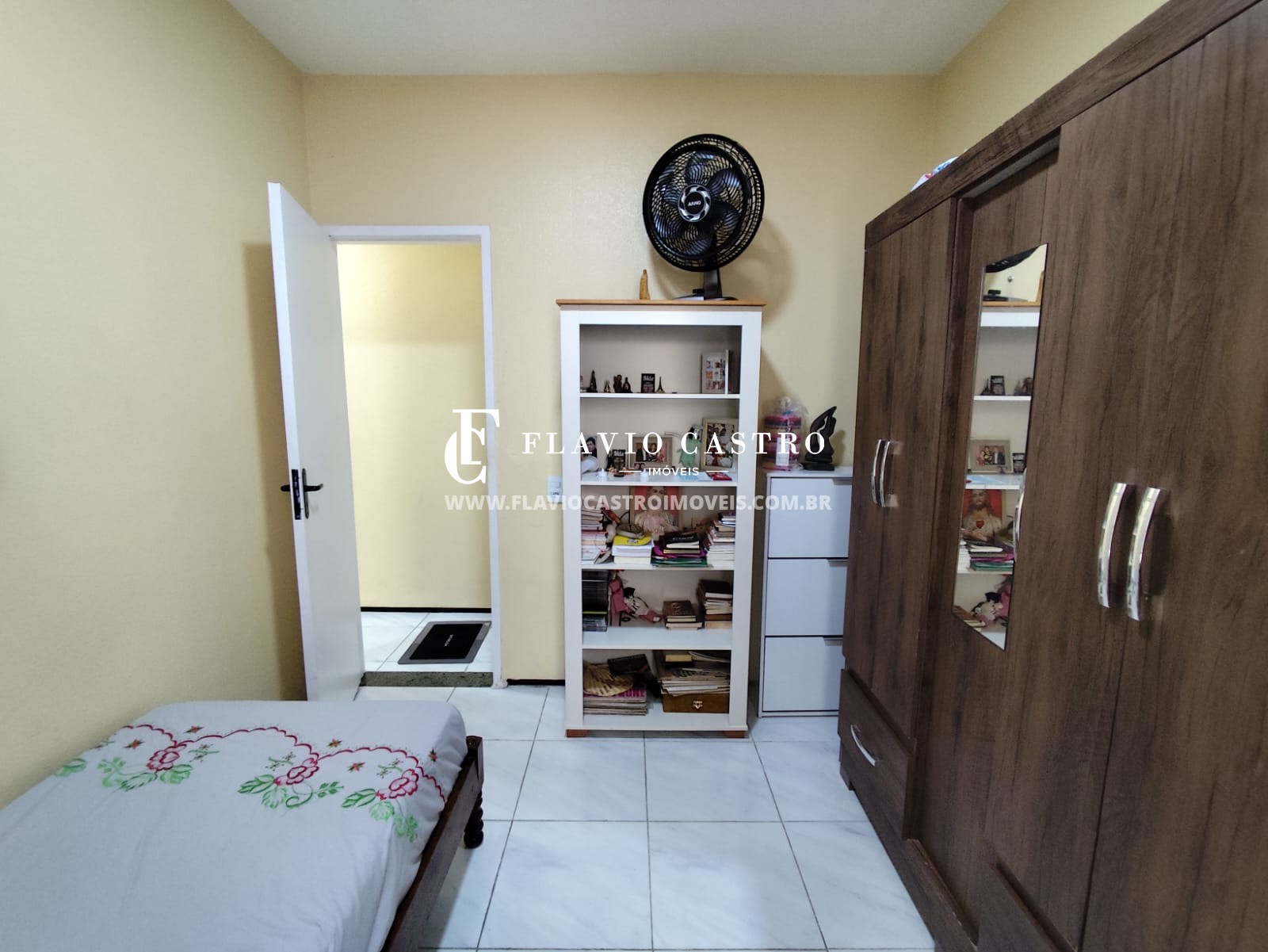 1e0318db-fb0c-4391-b619-0a581e5a85ac.jpg