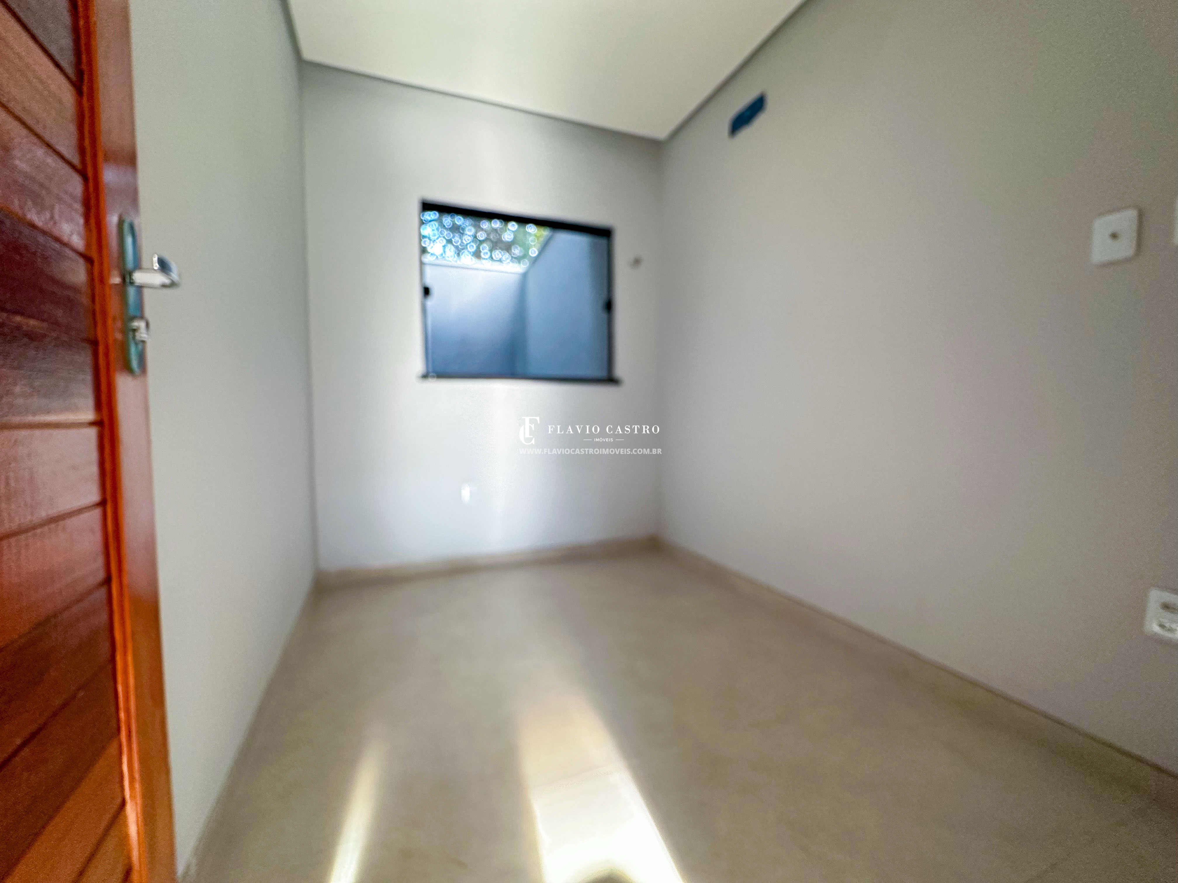 42b21501-8aae-416a-8713-f24f10d2ef91.jpg